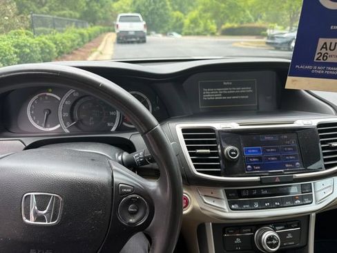 Used 2014 Honda Accord EX-L image 11