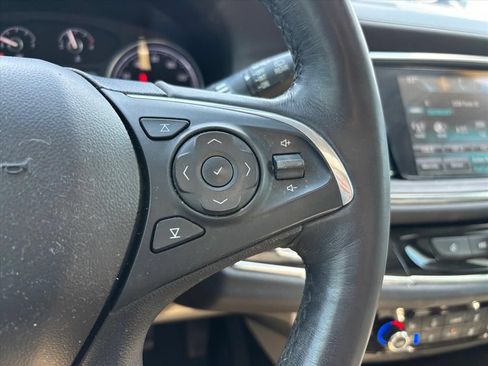 Used 2019 Buick Enclave Premium AWD/4WD image 18