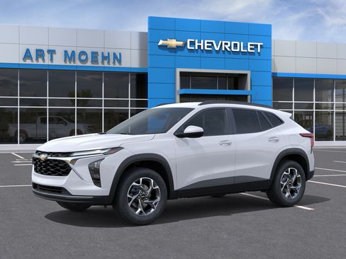 New 2026 Chevrolet Trax LT w/ Driver Confidence Package FWD image 26
