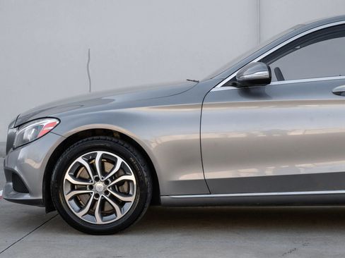 Used 2015 Mercedes-Benz C 300 4MATIC Sedan w/ Premium 1 Package image 9