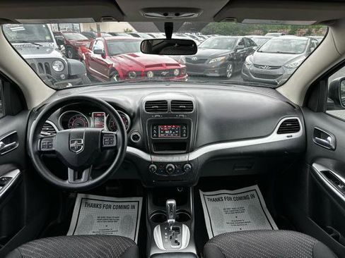 Used 2016 Dodge Journey SXT w/ Comfort/Convenience Group image 20