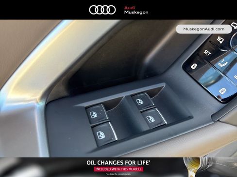 New 2025 Audi Q5 Premium Plus image 12