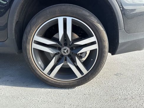 Used 2020 Mercedes-Benz GLC 300 image 7