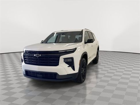 New 2026 Chevrolet Traverse LT w/ Midnight/Sport Edition image 5