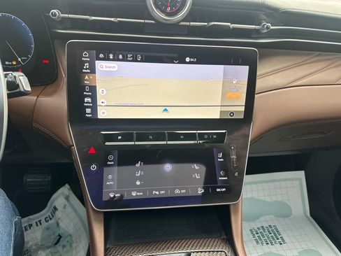 Used 2023 Maserati Grecale GT image 24