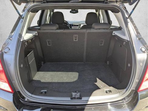 Used 2021 Chevrolet Trax LS w/ Tint and Cruise Package FWD image 6