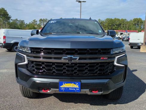 Used 2021 Chevrolet Tahoe Z71 w/ Z71 Off-Road Package image 9
