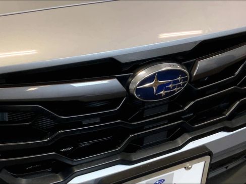 Certified 2025 Subaru Crosstrek 2.5i Limited image 32