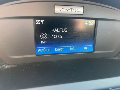 Used 2018 Ford C-MAX SE image 15