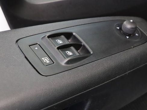 Used 2023 RAM ProMaster 2500 image 15