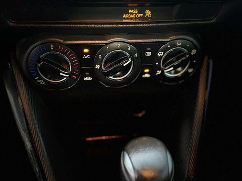 Used 2017 Toyota Yaris iA image 15