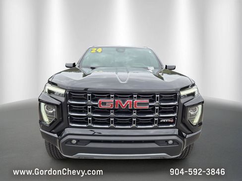 Used 2024 GMC Canyon AT4 AWD/4WD image 9