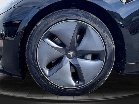 Used 2019 Tesla Model 3 Long Range AWD/4WD image 8