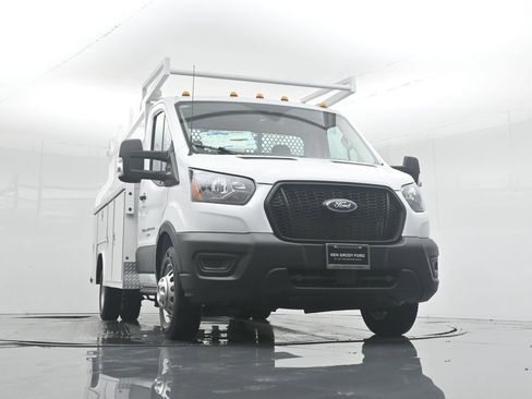 New 2025 Ford Transit 350 w/ Interior Upgrade Package image 49