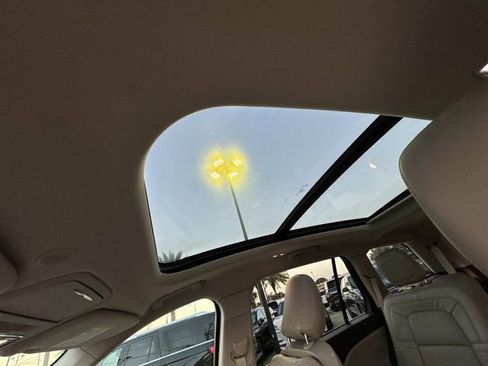 Used 2022 Lincoln Aviator Reserve w/ Elements Package Plus image 29