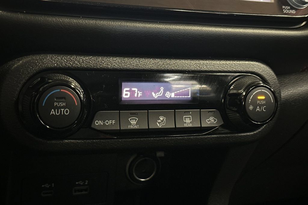 Used 2024 Nissan Kicks SR FWD image 23