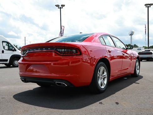 Used 2022 Dodge Charger SXT RWD image 6
