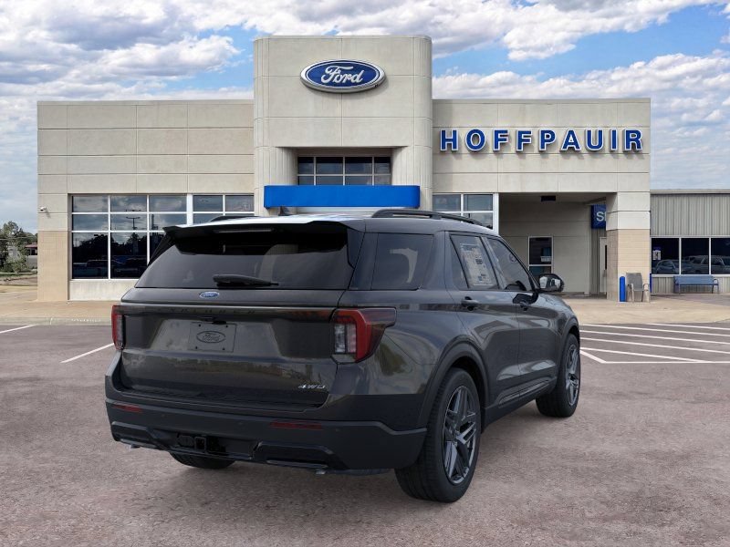 New 2026 Ford Explorer ST-Line w/ ST-Line Street Pack AWD/4WD image 8