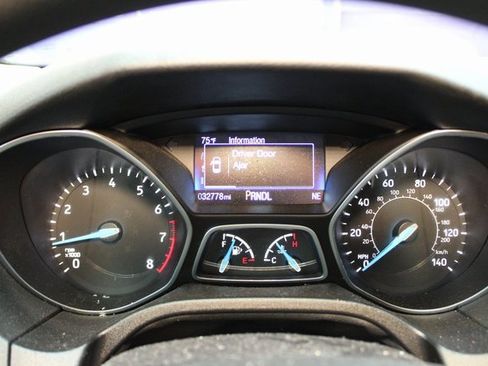 Used 2018 Ford Focus SE image 18