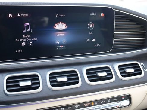 Used 2020 Mercedes-Benz GLE 350 4MATIC image 18