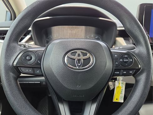 Used 2024 Toyota Corolla LE FWD image 24