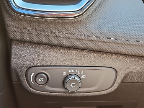 Used 2026 Chevrolet TrailBlazer LS w/ LS Convenience Package image 24