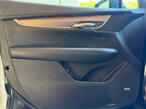 Used 2019 Cadillac XT5 Premium Luxury w/ Driver Assist Package FWD image 58