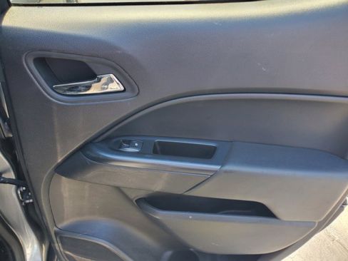 Used 2021 Chevrolet Colorado LT w/ Redline Special Edition image 33