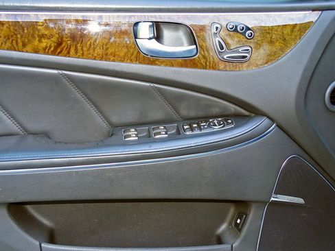 Used 2011 Hyundai Equus Ultimate RWD image 14