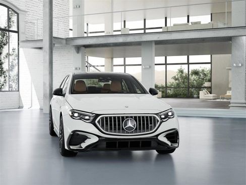 New 2026 Mercedes-Benz E 53 AMG e 4MATIC Sedan image 8