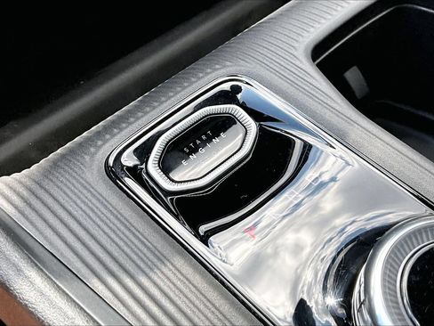 New 2026 Jeep Cherokee Overland AWD/4WD image 19