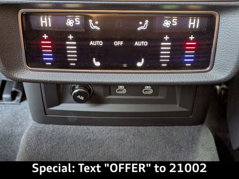 Certified 2024 Audi Q7 3.0T Prestige image 18