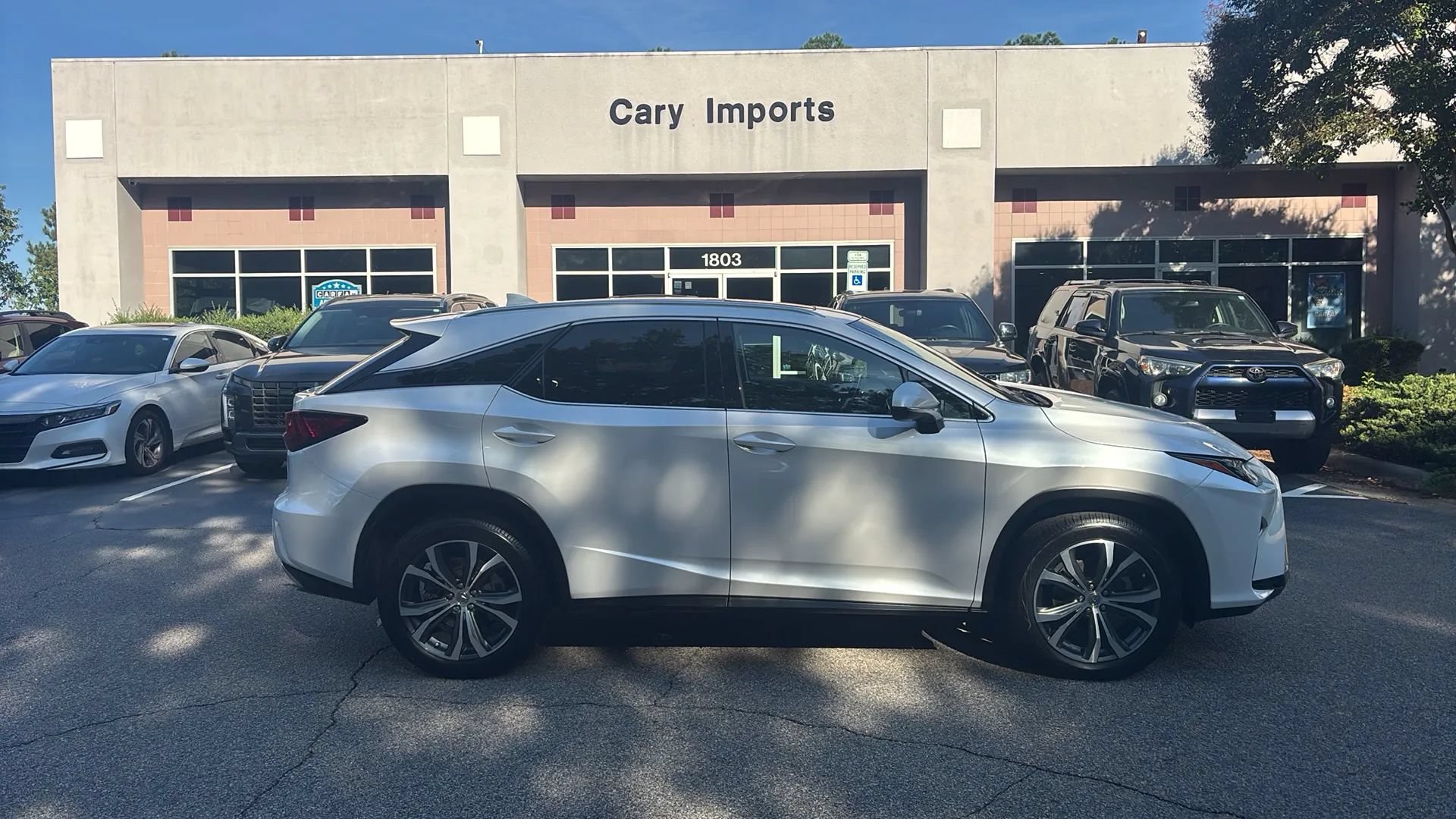 Used 2017 Lexus RX 350 FWD w/ Premium Package image 4