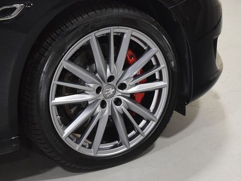 Certified 2022 Maserati Quattroporte Modena Q4 image 17