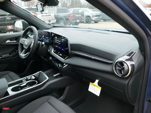 New 2026 Chevrolet Equinox LT image 10