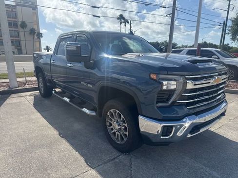 Used 2024 Chevrolet Silverado 2500 LTZ w/ LTZ Convenience Package AWD/4WD image 1