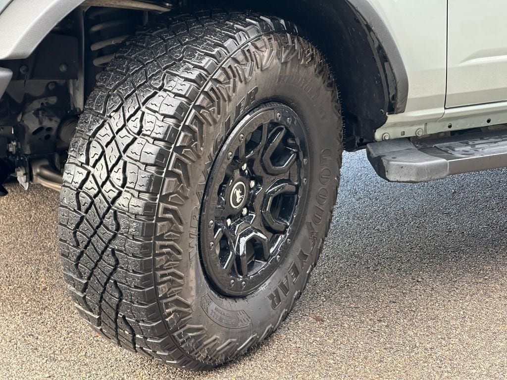 Used 2023 Ford Bronco Wildtrak AWD/4WD image 10