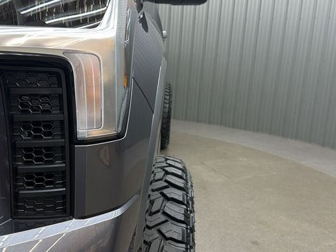 Used 2026 Toyota Tundra Limited AWD/4WD image 13