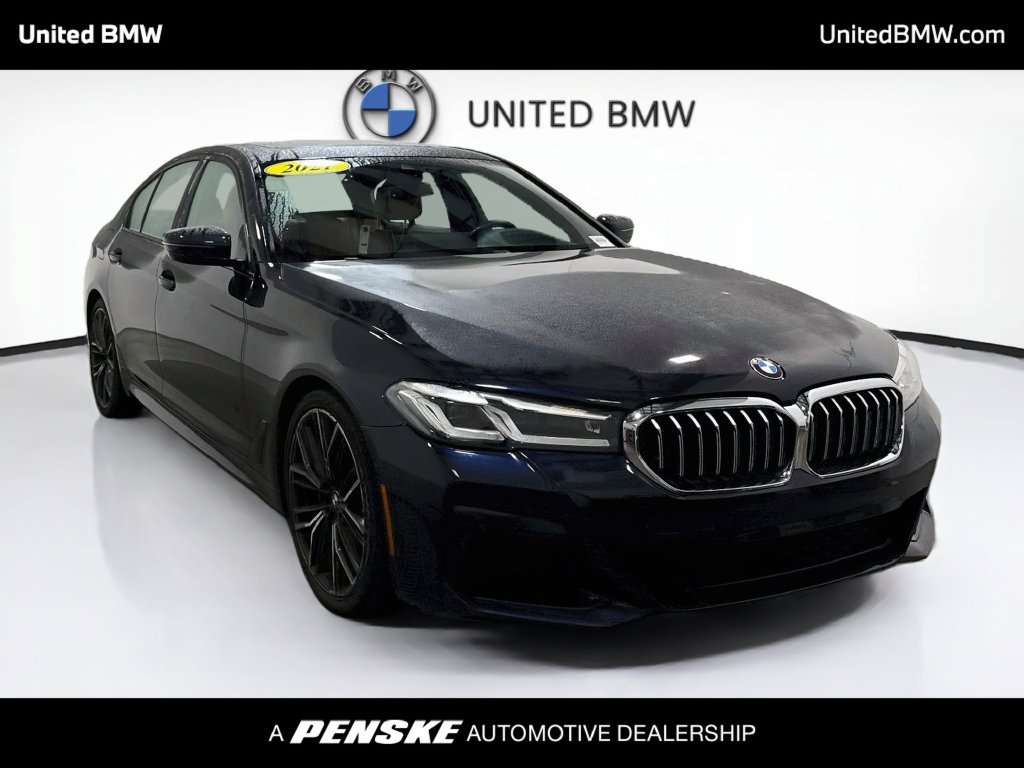 Used 2021 BMW 530i w/ M Sport Package RWD image 3