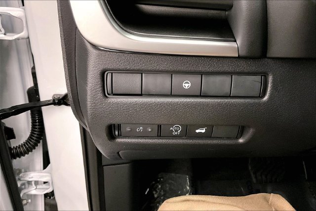 New 2026 Nissan Rogue Dark Armor AWD/4WD image 30