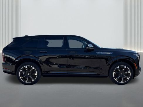 New 2026 Cadillac Escalade IQ Sport 2 AWD/4WD image 4