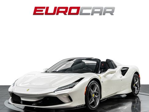 Used 2023 Ferrari F8 Tributo RWD image 1
