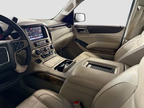 Used 2016 GMC Yukon Denali w/ Enhanced Security Package AWD/4WD image 25