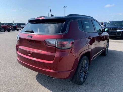 Used 2022 Jeep Compass High Altitude AWD/4WD image 8