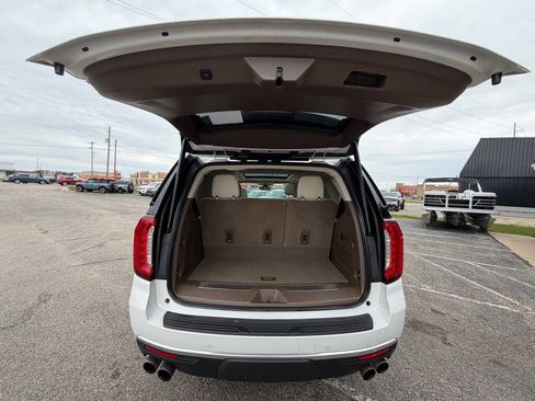Used 2022 GMC Yukon Denali AWD/4WD image 47