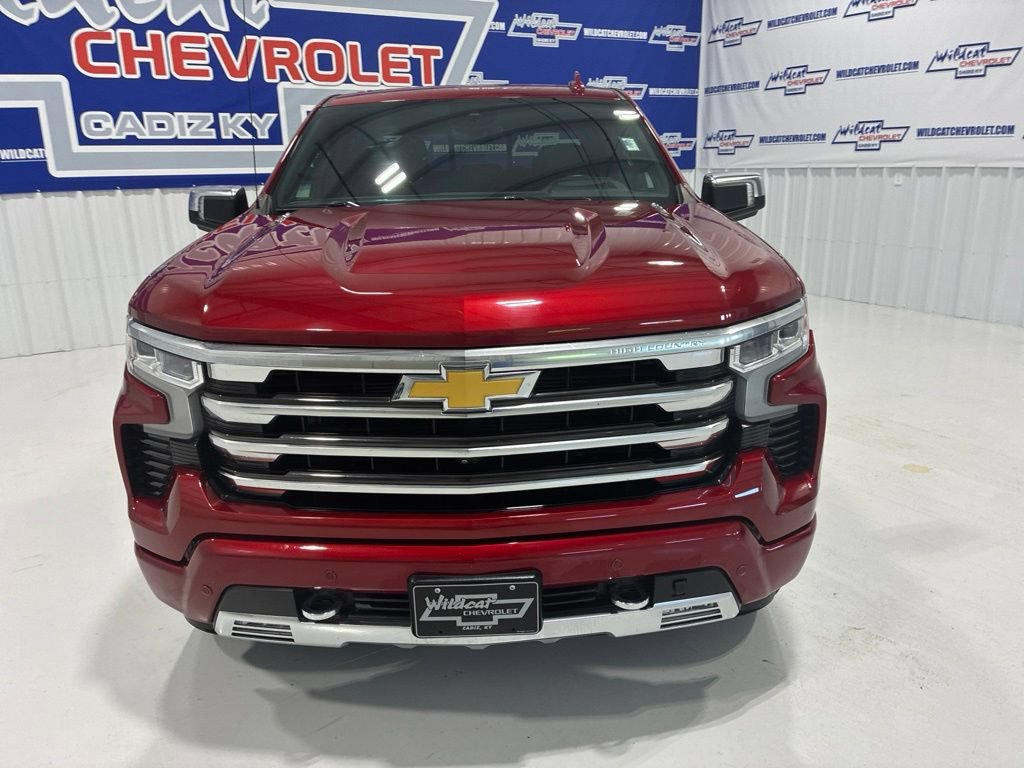 Used 2023 Chevrolet Silverado 1500 High Country w/ Technology Package AWD/4WD image 14
