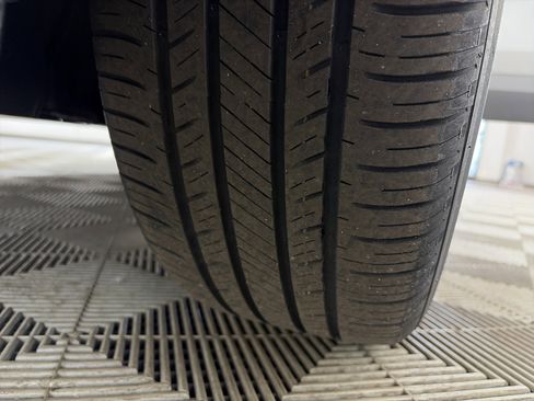 Used 2022 Buick Encore GX Essence w/ Advanced Technology Package image 12