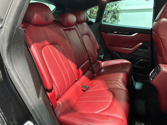 Used 2019 Maserati Levante GranSport AWD/4WD image 49