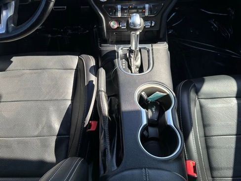 Used 2022 Ford Mustang GT Premium w/ Equipment Group 401A RWD image 17