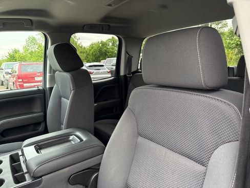 Used 2019 Chevrolet Silverado 1500 LT w/ All Star Edition AWD/4WD image 9